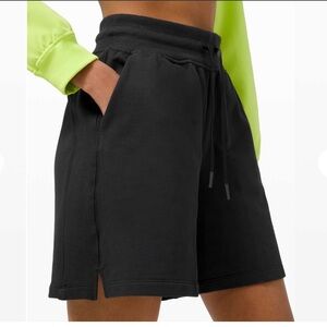 LuluLemon Women’s All Yours High-Waisted Black Drawstring Shorts Size 4